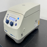 Eppendorf Centrifuge 5425 image 1